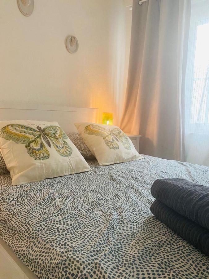 Joli Appartement Intra-Muros Avignon Buitenkant foto